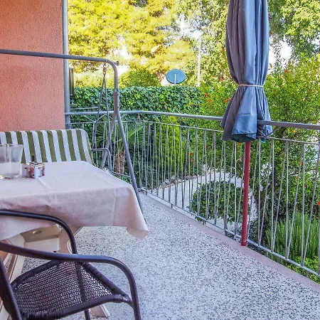 Kate Apartman Zára